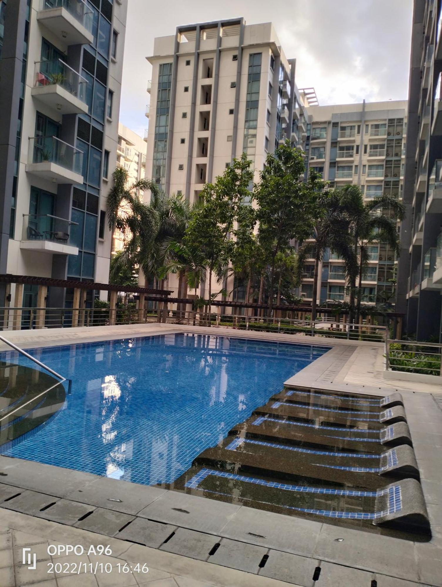 Condotel Near Airport Pasay Exterior foto